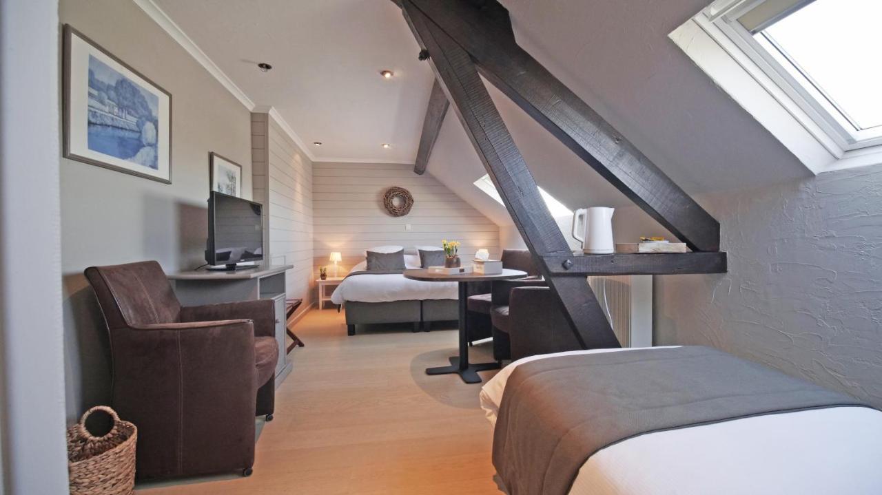 Auberge La Hutte Lurette Paliseul Bagian luar foto