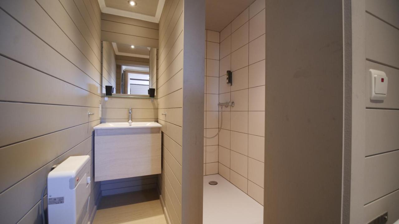 Auberge La Hutte Lurette Paliseul Bagian luar foto